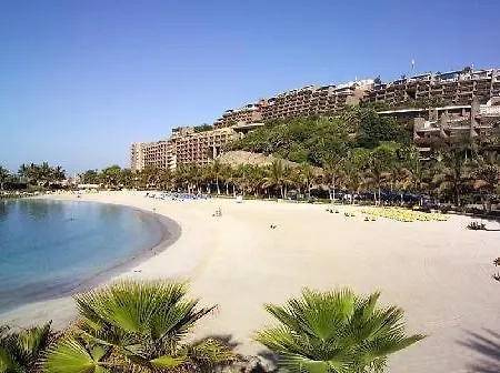 Puerto Anfi Las Palmas de Gran Canaria